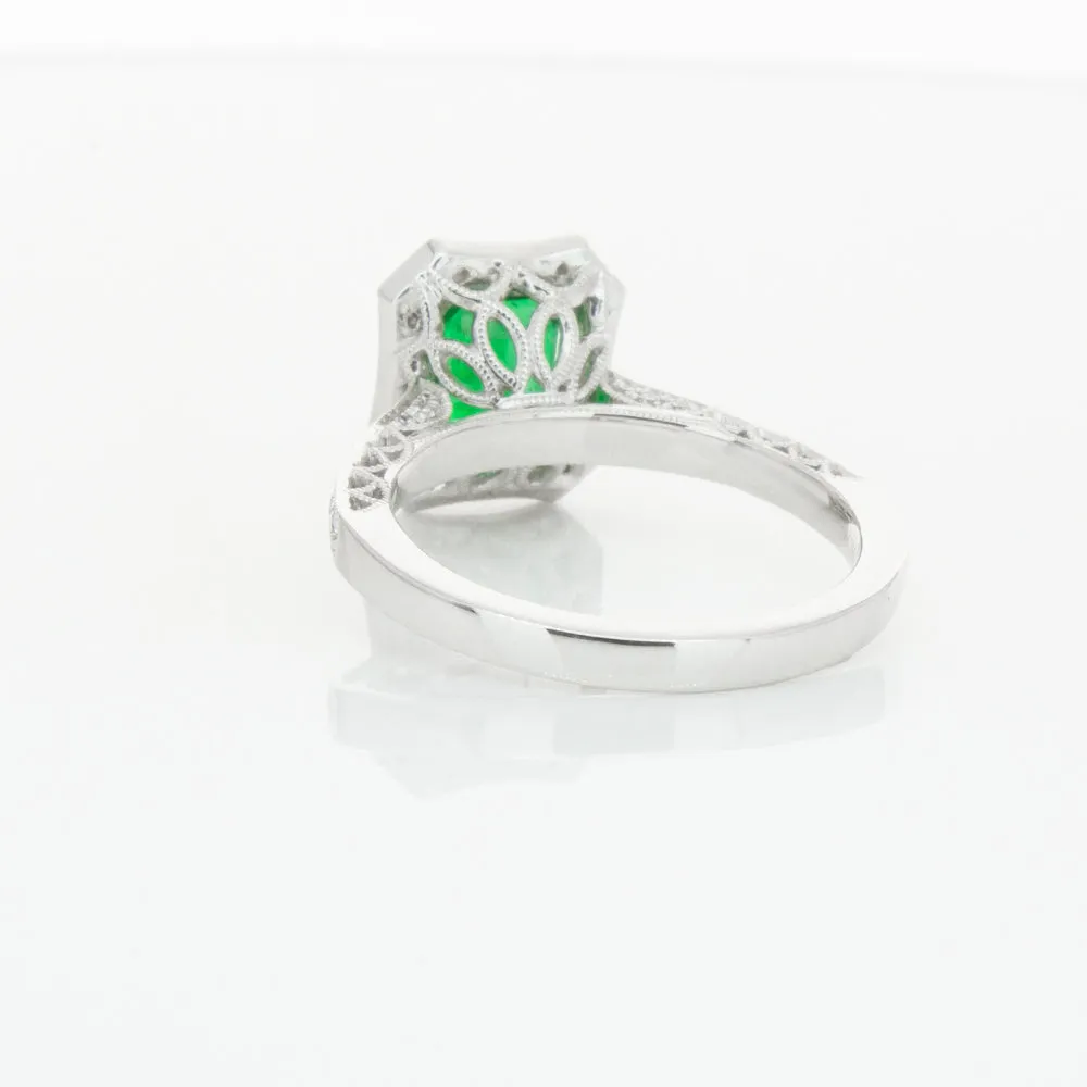 18ct White Gold Emerald & Diamond Ring