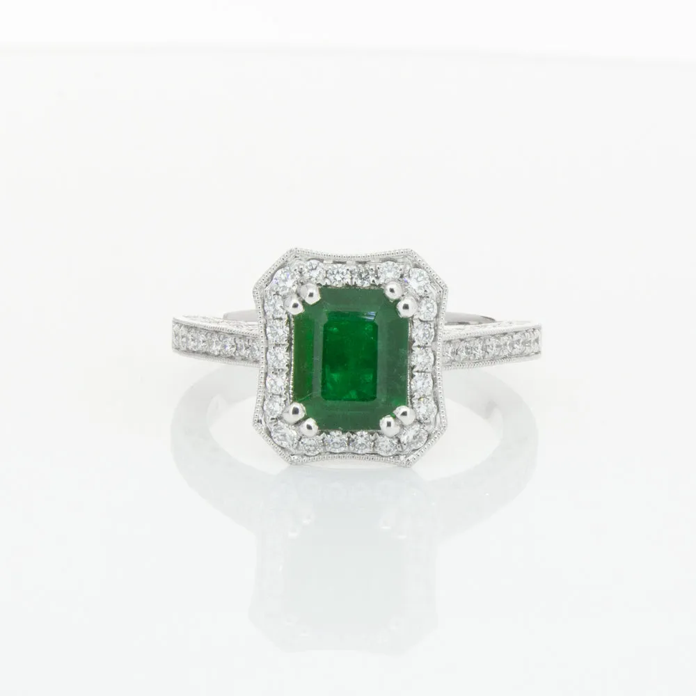18ct White Gold Emerald & Diamond Ring