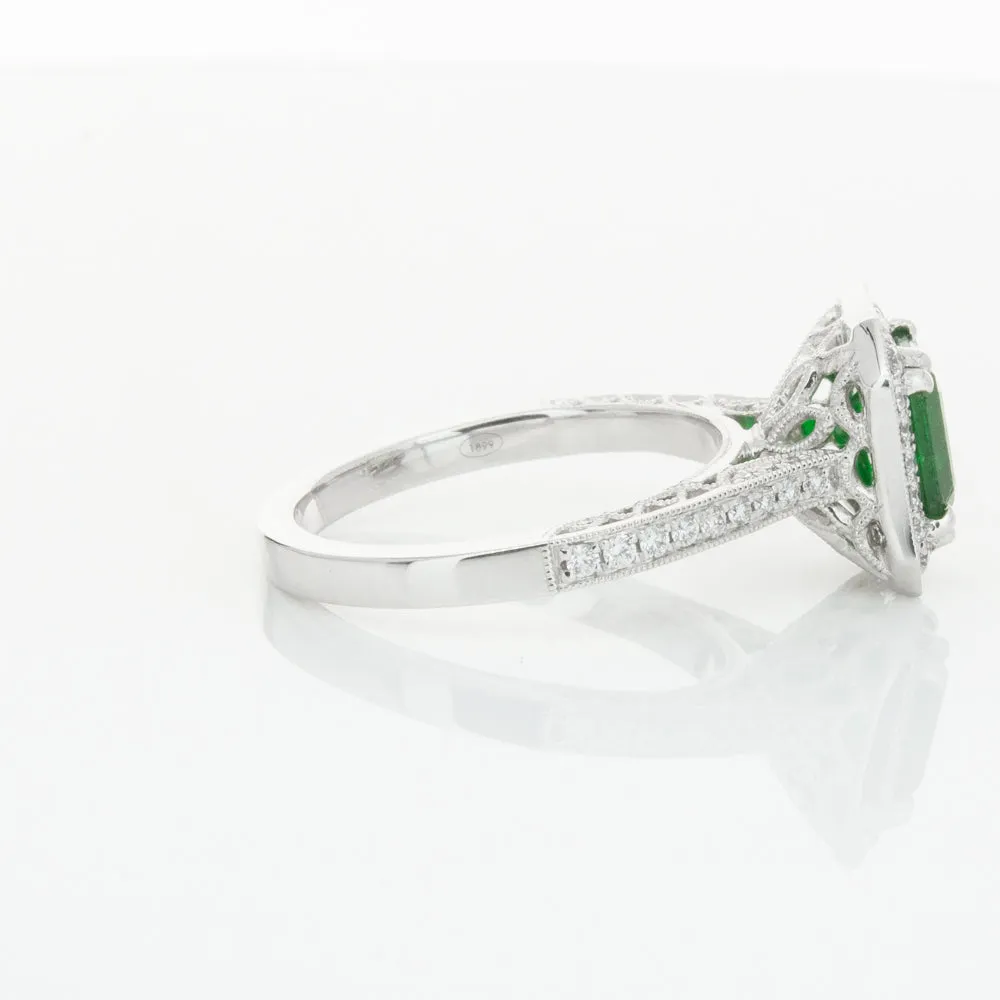 18ct White Gold Emerald & Diamond Ring