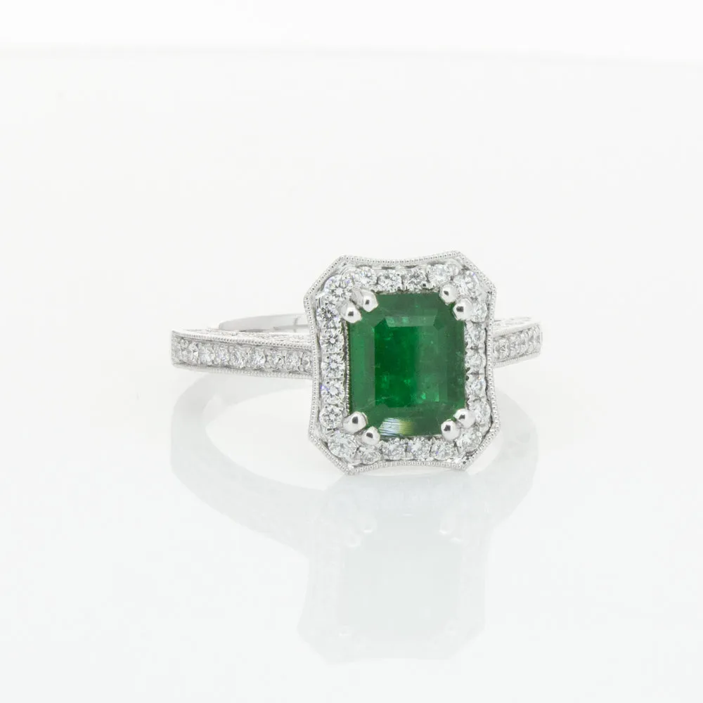 18ct White Gold Emerald & Diamond Ring