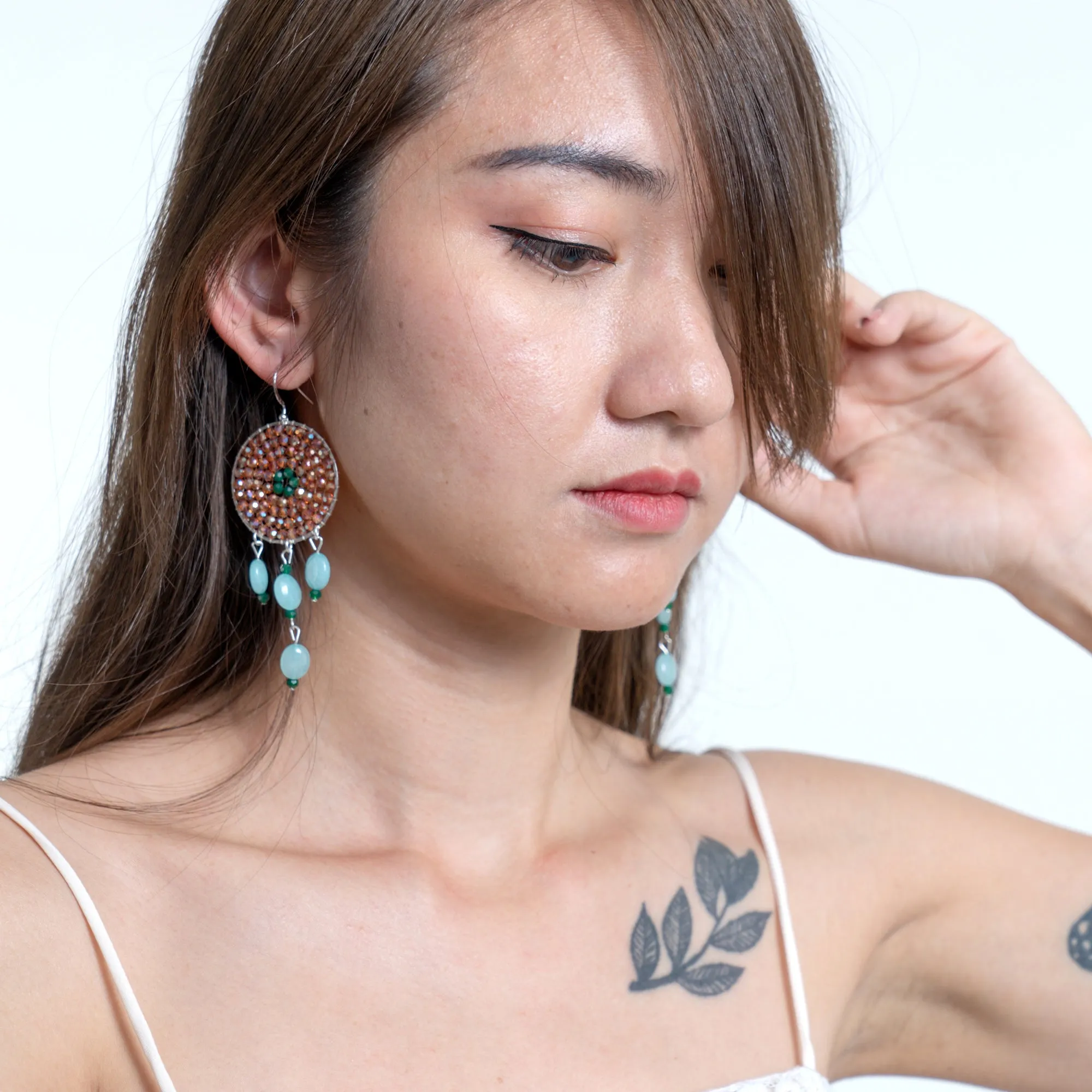 Circle Beaded Stones Earrings in Brown
